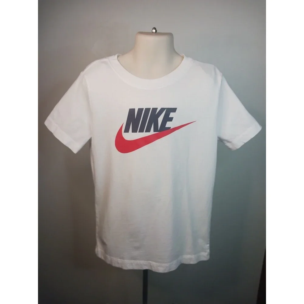 The Nike Tee White Short Sleeve Black Red Logo 100% Cotton Boys Size Small